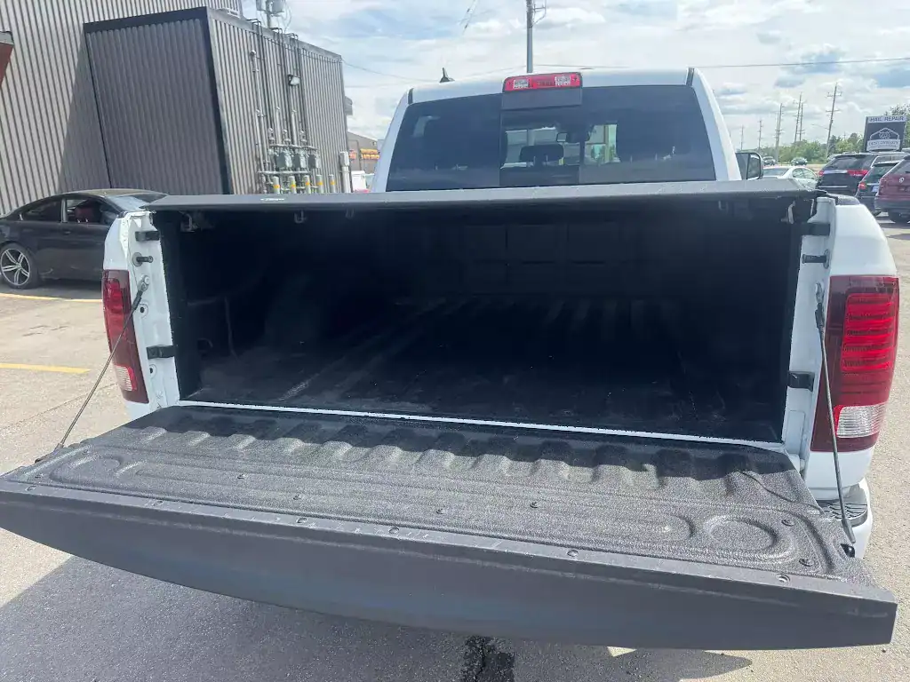 2018 Ram 1500 Sport in white - Used Truck at Modern Motors Winnipeg 4