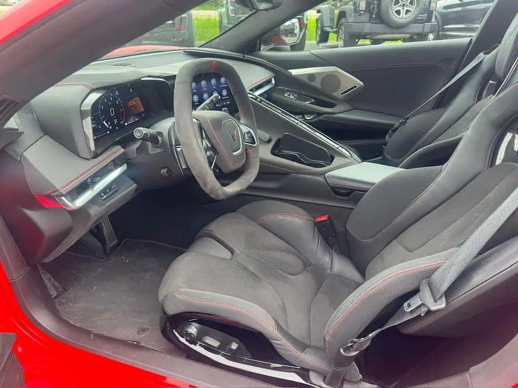 2021 Chevrolet Corvette 3LT Z51 Red - Modern Motors Winnipeg